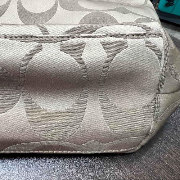 Coach Gold Jacquard Monogram zippered purse with gold sequins EUC - Picture 7 of 16